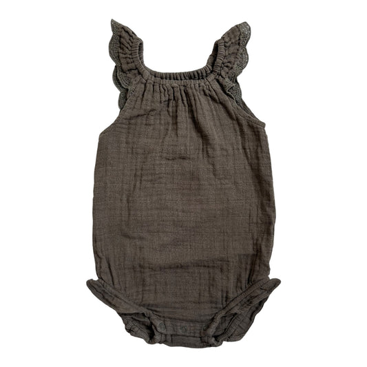 Jamie Kay Romper (Size 2Y)