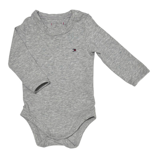 Tommy Hilfigur Bodysuit (Size 0-3M)