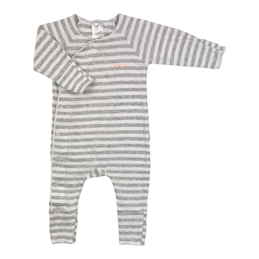 Bonds Onesie (Size 0-3M)