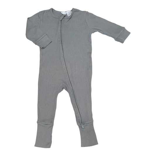Jamie Kay Onesie (Size 6-12M)