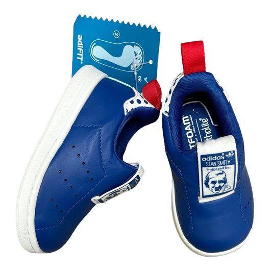 Adidas Shoes (4K)