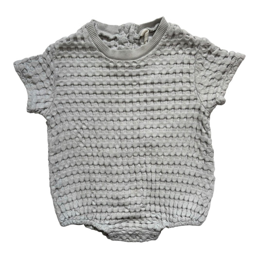 Quincy Mae Romper (Size 6-12M)
