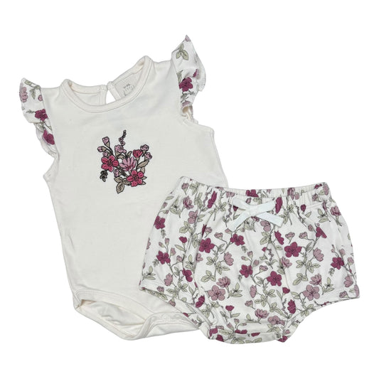 Little Bundle Bodysuit & Bloomers (Size 3-6M)