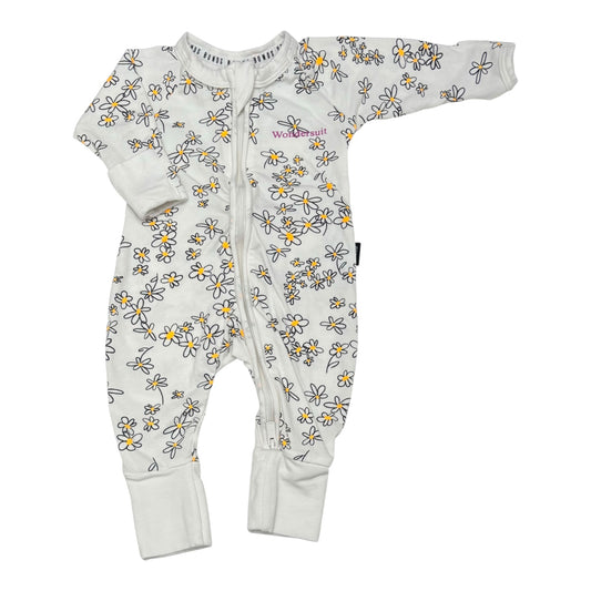 Bonds Onesie (NB)