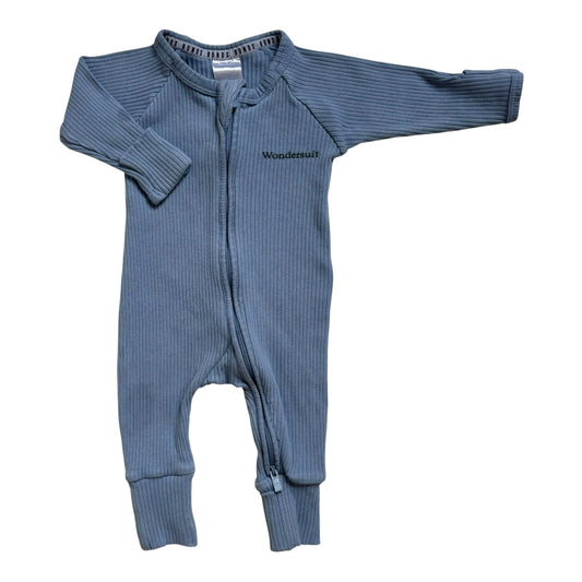 Bonds Onesie (Size NB)